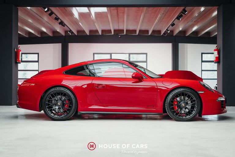 Porsche 991 Carrera 4 GTS