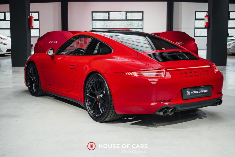 Porsche 991 Carrera 4 GTS