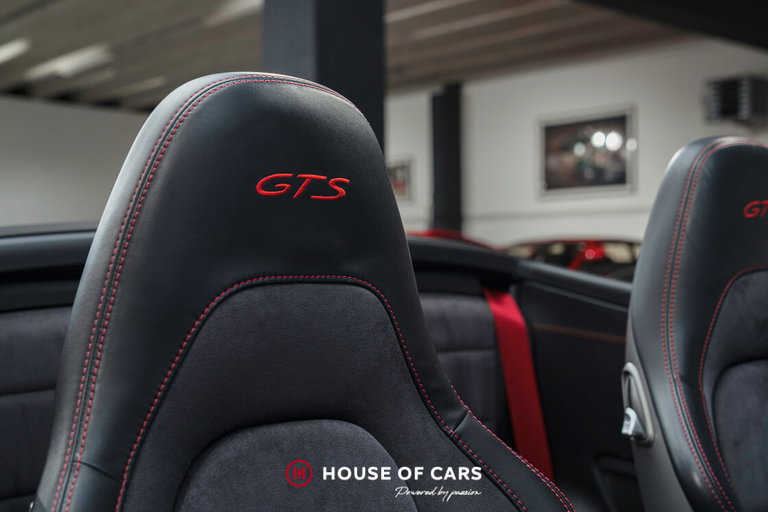 Porsche 991.2 Carrera GTS