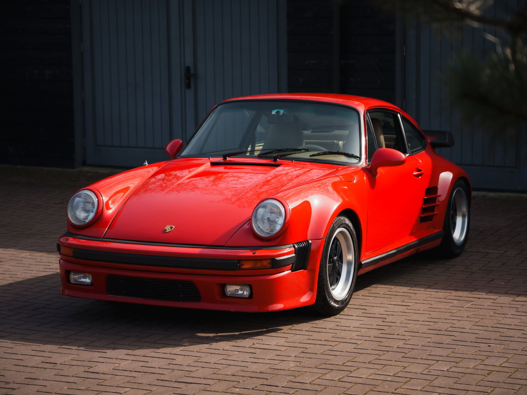 Porsche 911 Turbo 3.3