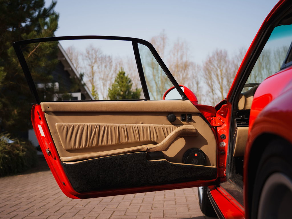 Porsche 911 Turbo 3.3