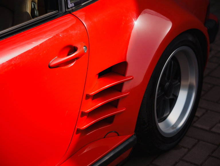 Porsche 911 Turbo 3.3