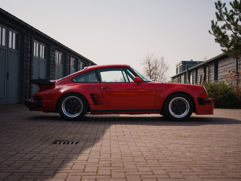 Porsche 911 Turbo 3.3