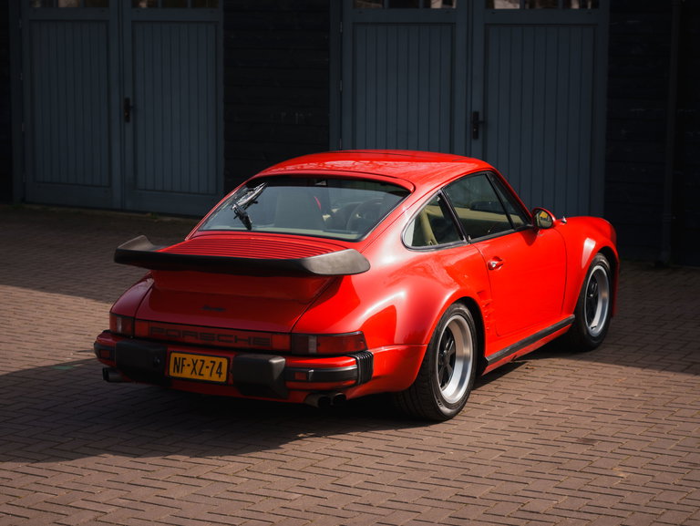 Porsche 911 Turbo 3.3