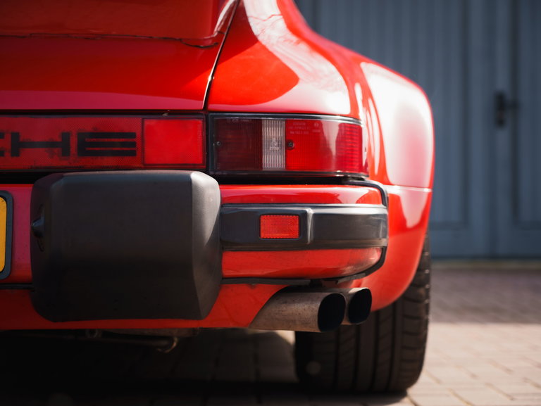 Porsche 911 Turbo 3.3
