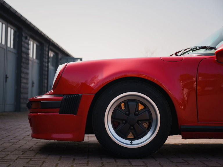 Porsche 911 Turbo 3.3