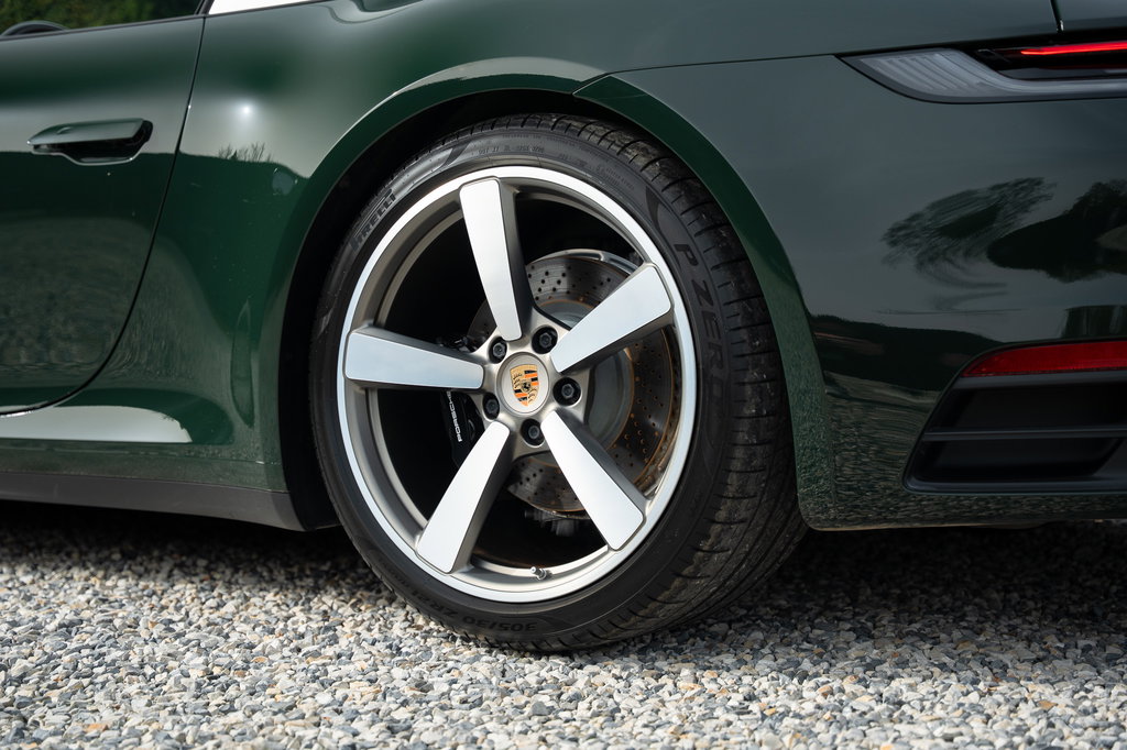 Porsche 992 Heritage Design Edition