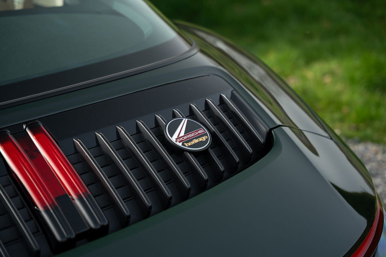 Porsche 992 Heritage Design Edition