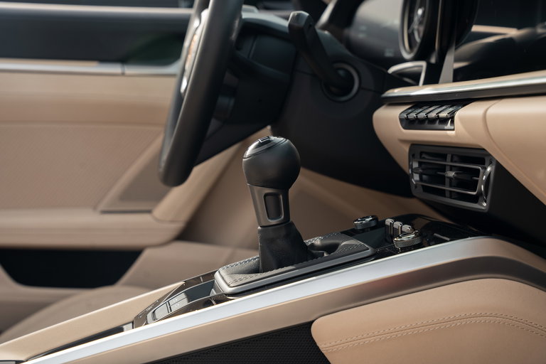 Porsche 992 Heritage Design Edition