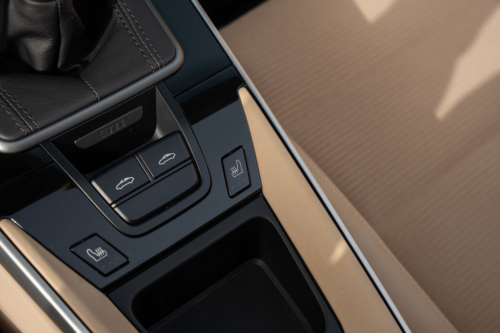 Porsche 992 Heritage Design Edition