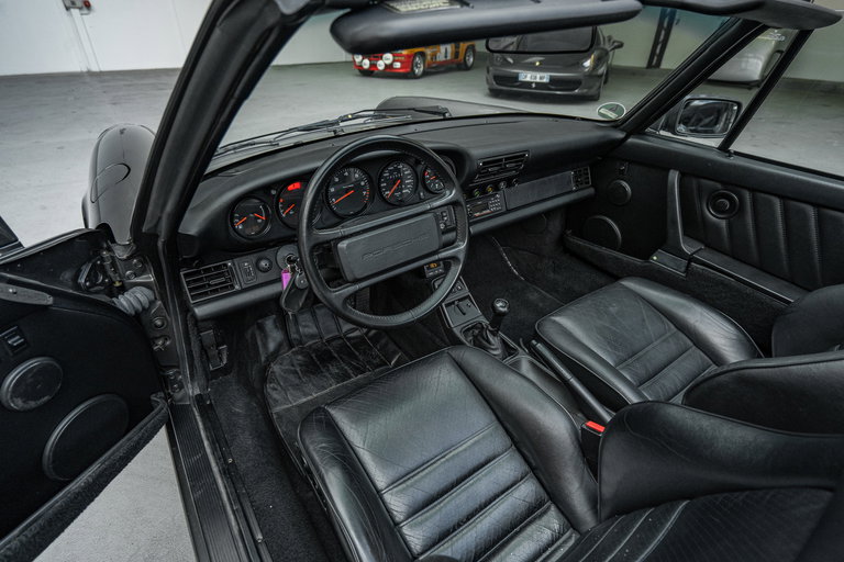 Porsche 964 Carrera 2