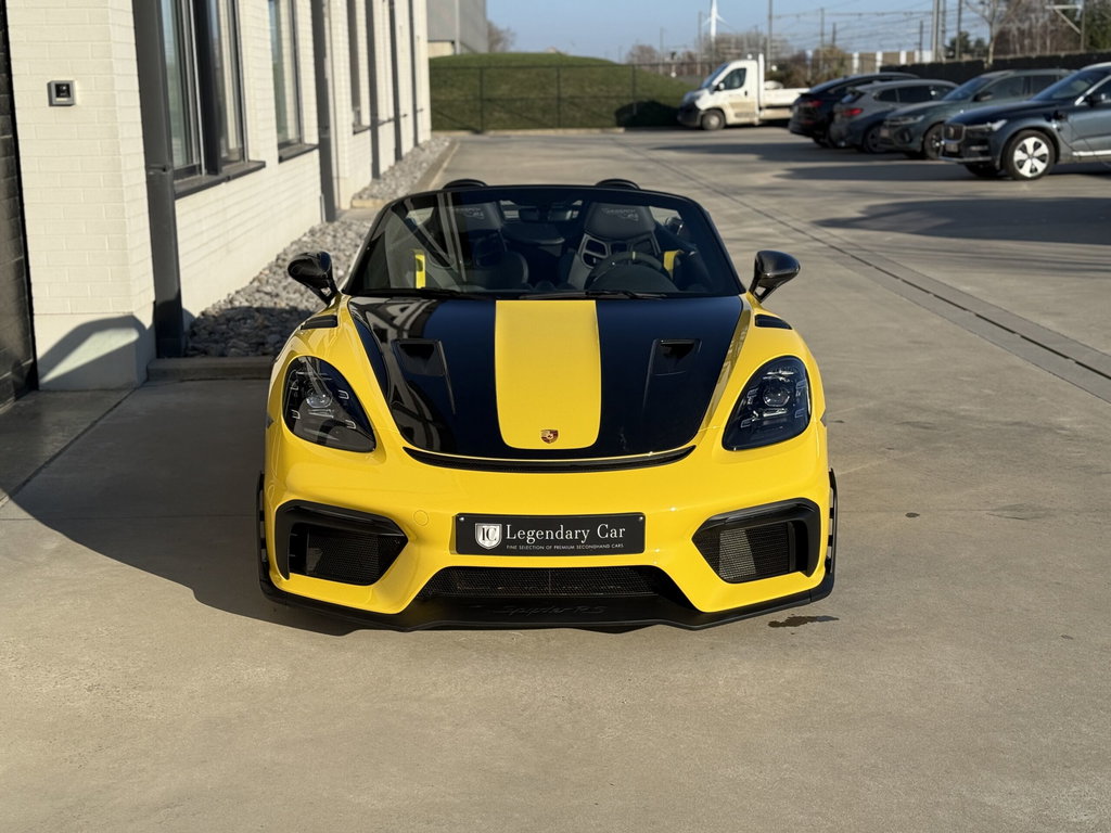 Porsche 718 Spyder RS