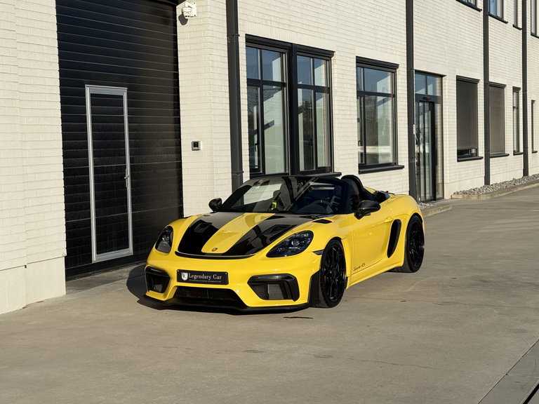 Porsche 718 Spyder RS