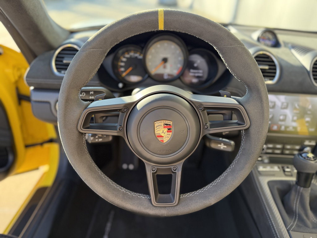 Porsche 718 Spyder RS