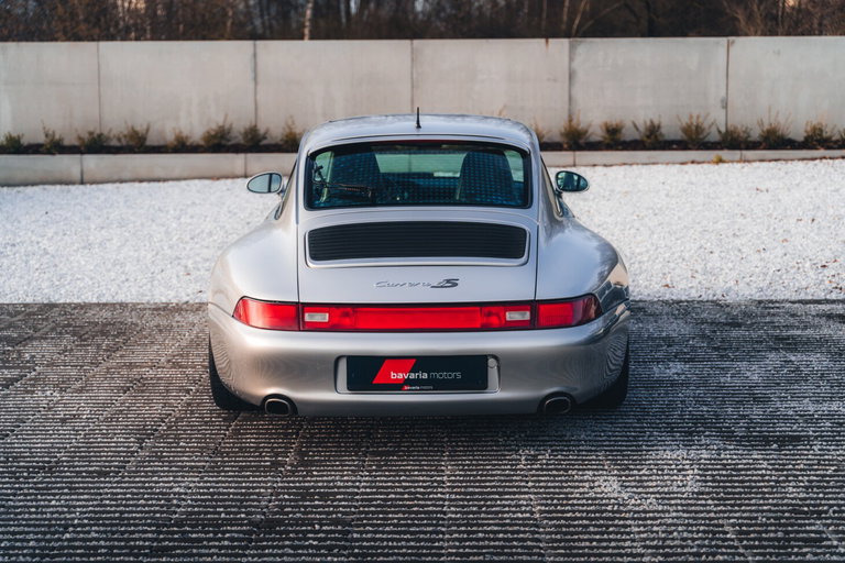 Porsche 993 Carrera 4S