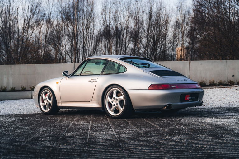 Porsche 993 Carrera 4S