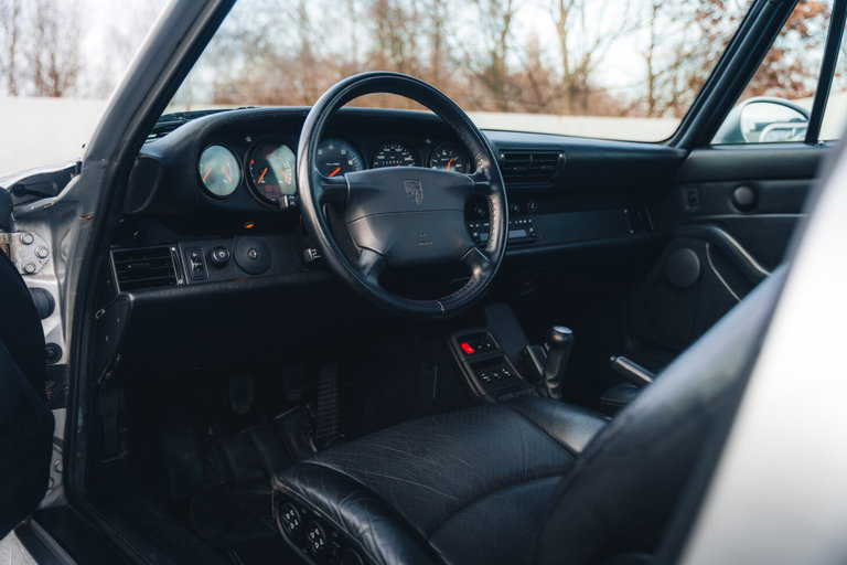 Porsche 993 Carrera 4S