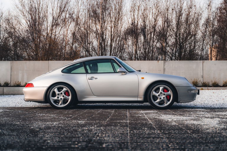Porsche 993 Carrera 4S