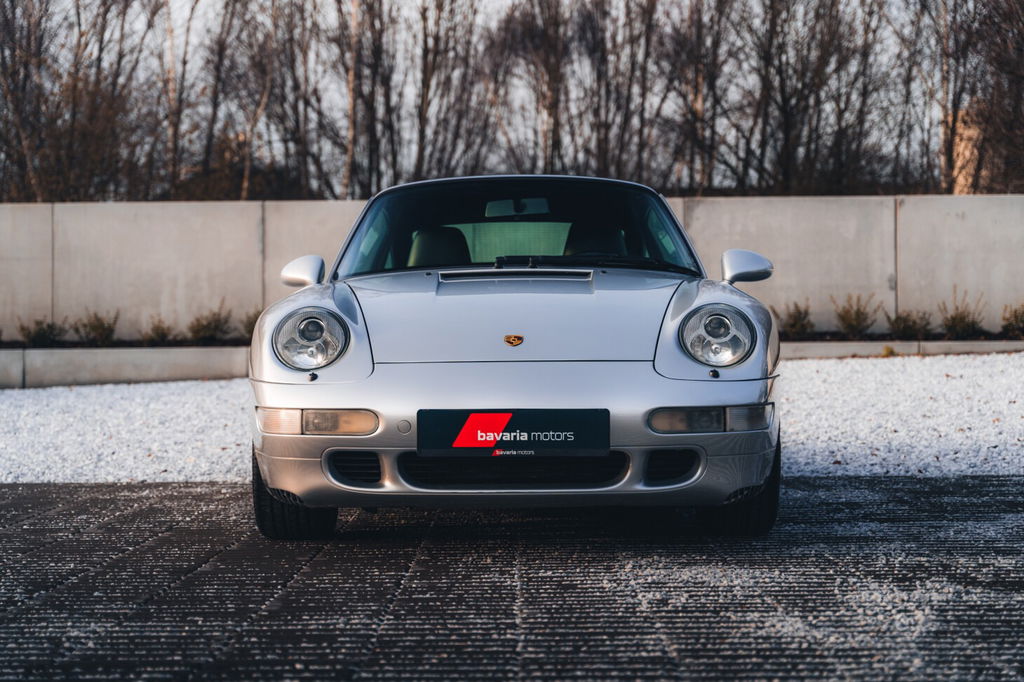 Porsche 993 Carrera 4S