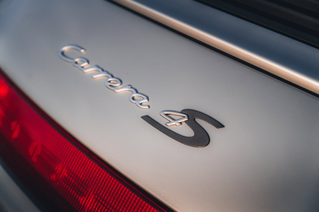 Porsche 993 Carrera 4S