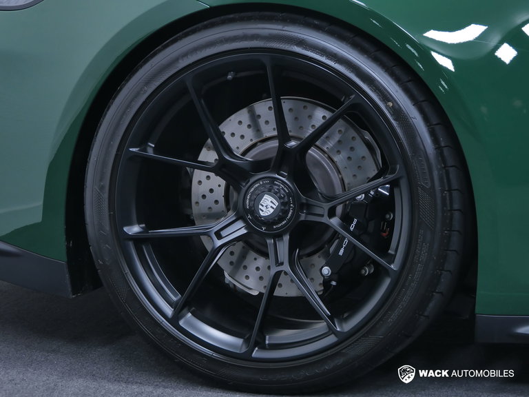 Porsche 992 GT3 Touring