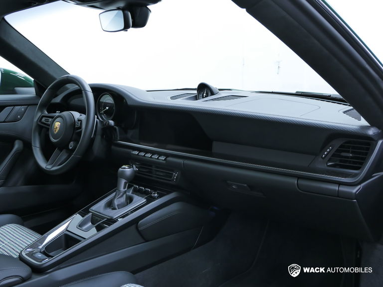 Porsche 992 GT3 Touring