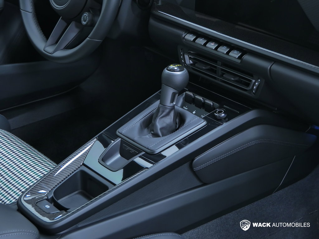 Porsche 992 GT3 Touring