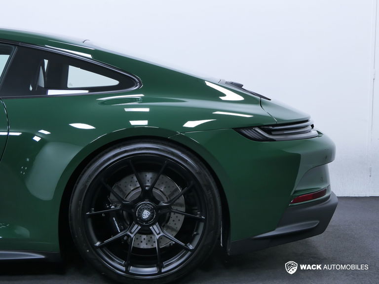 Porsche 992 GT3 Touring