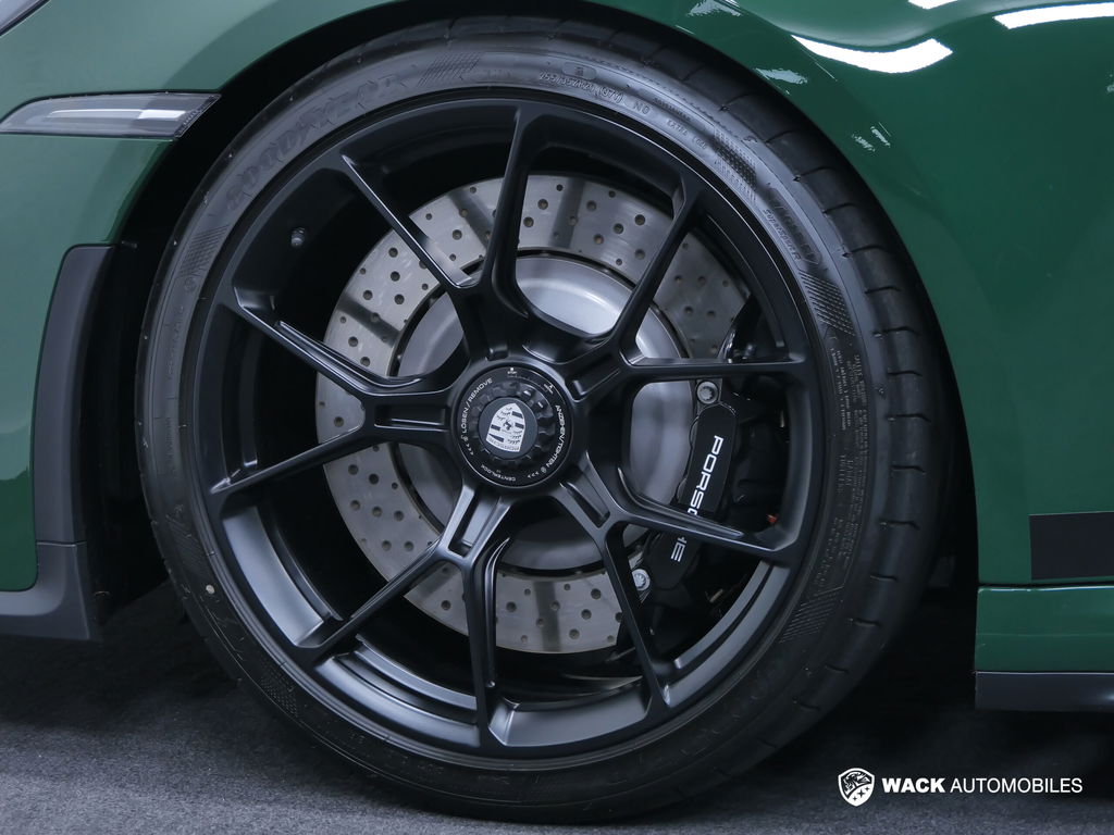 Porsche 992 GT3 Touring