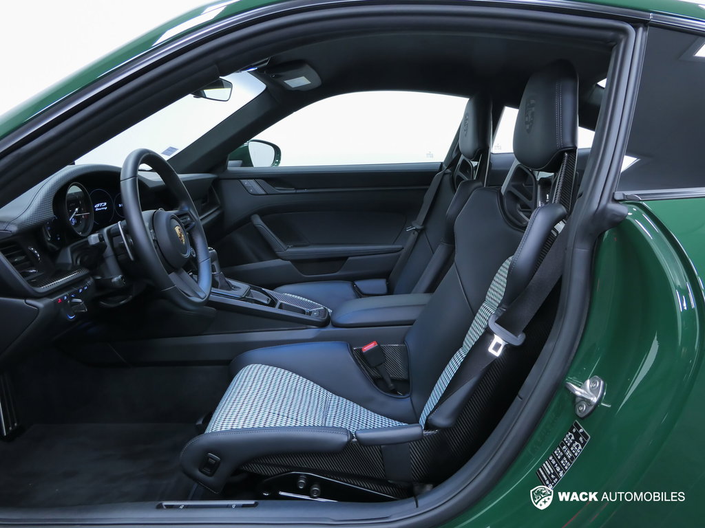 Porsche 992 GT3 Touring