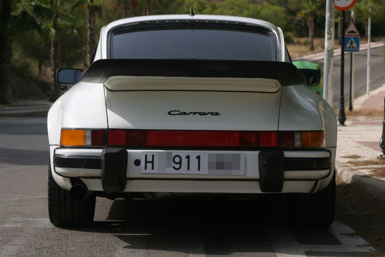 Porsche 911 Carrera 3.2