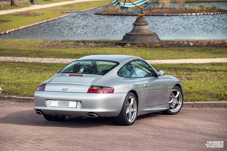 Porsche 996.2 Carrera “40 Jahre 911”