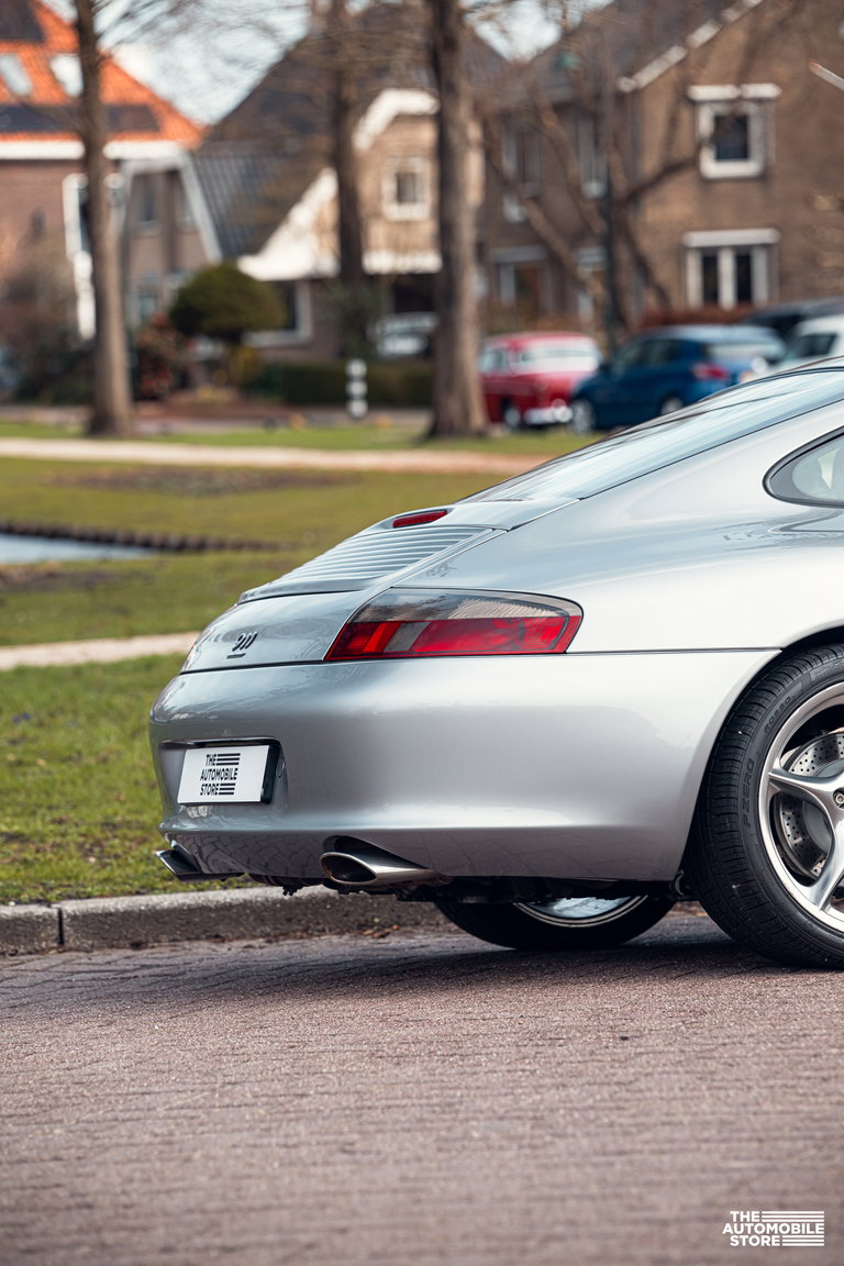 Porsche 996.2 Carrera “40 Jahre 911”