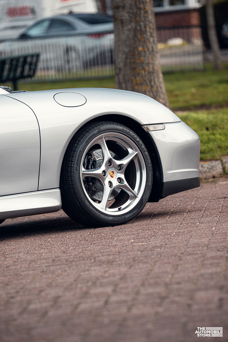 Porsche 996.2 Carrera “40 Jahre 911”