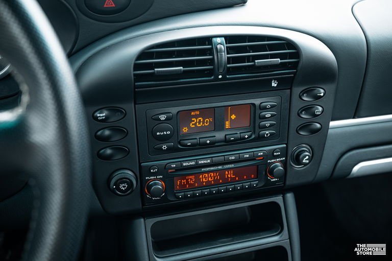 Porsche 996.2 Carrera “40 Jahre 911”