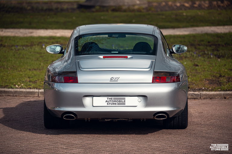 Porsche 996.2 Carrera “40 Jahre 911”