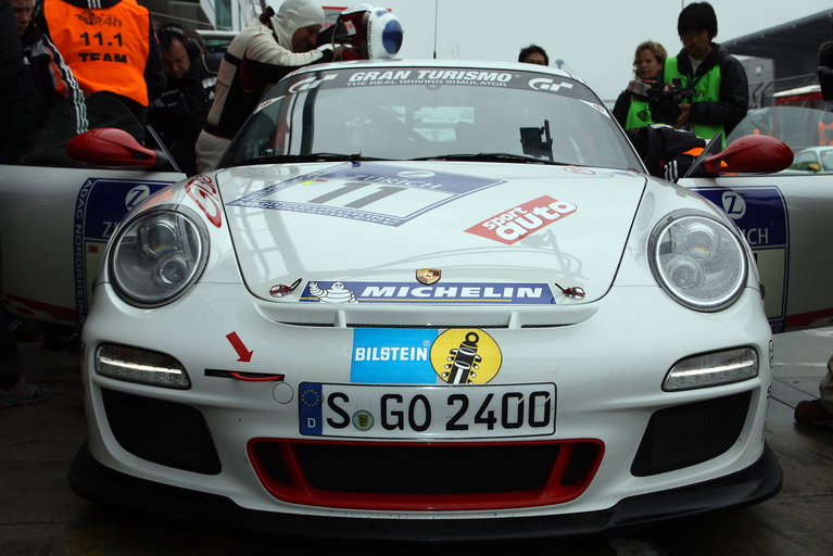 Les dernières voitures de course pour la route ? Porsche 996.2 GT3 MR et 997.2 GT3 RS