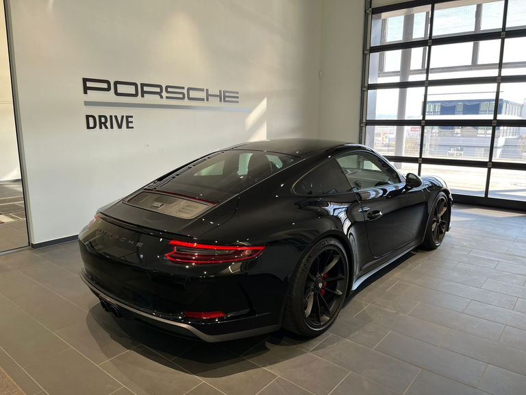 Porsche 991.2 GT3 Touring