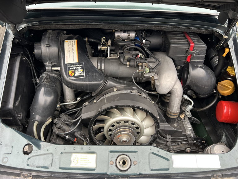 Porsche 964 Carrera 4