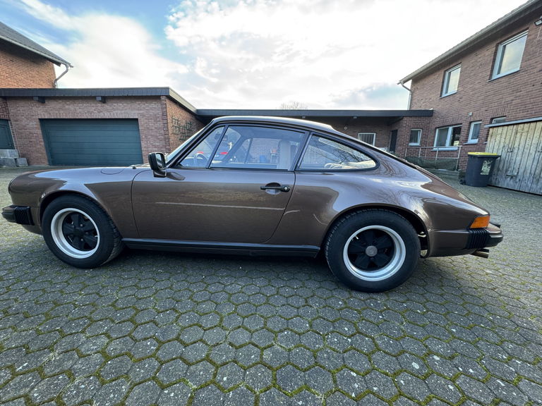 Porsche 911 SC