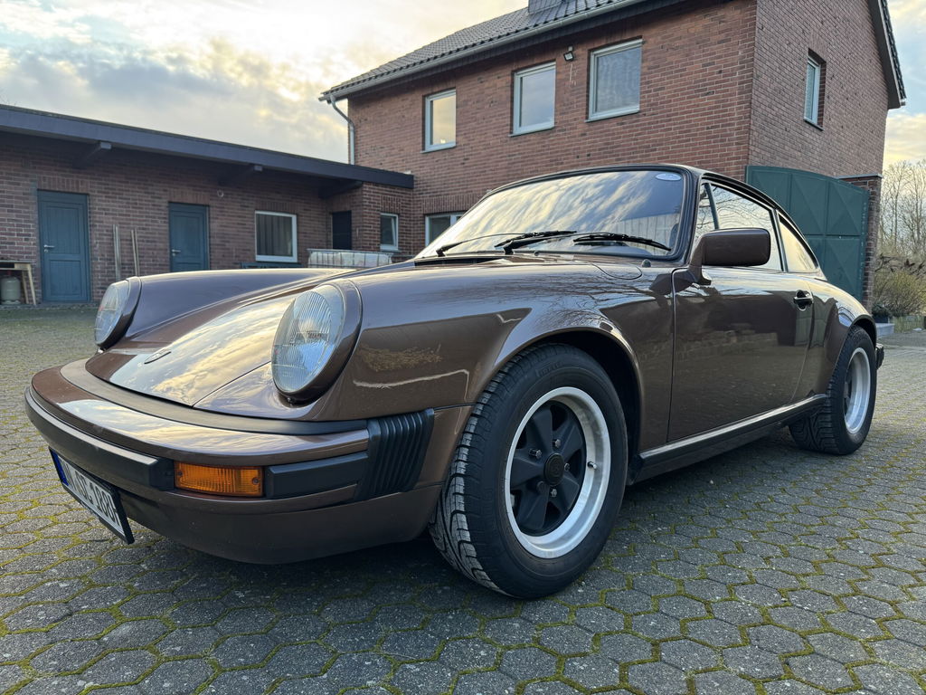 Porsche 911 SC