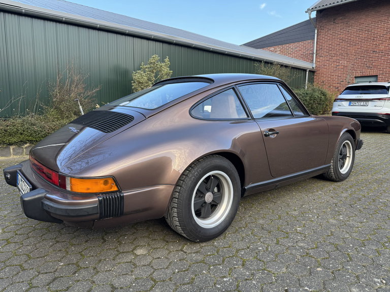 Porsche 911 SC