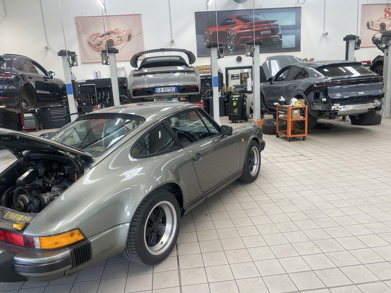 Porsche 911 Carrera 3.2