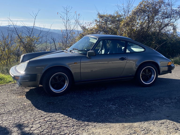 Porsche 911 Carrera 3.2