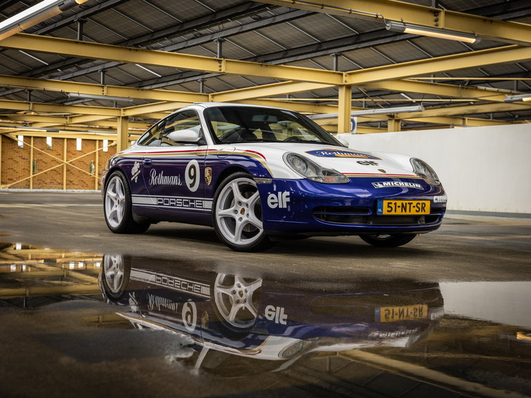 Porsche 996 Carrera 4