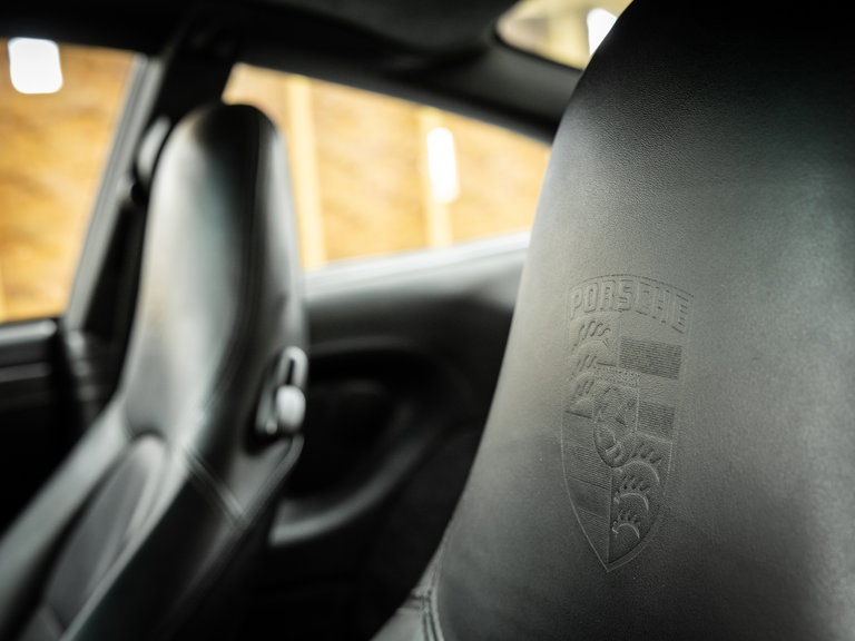Porsche 996 Carrera 4