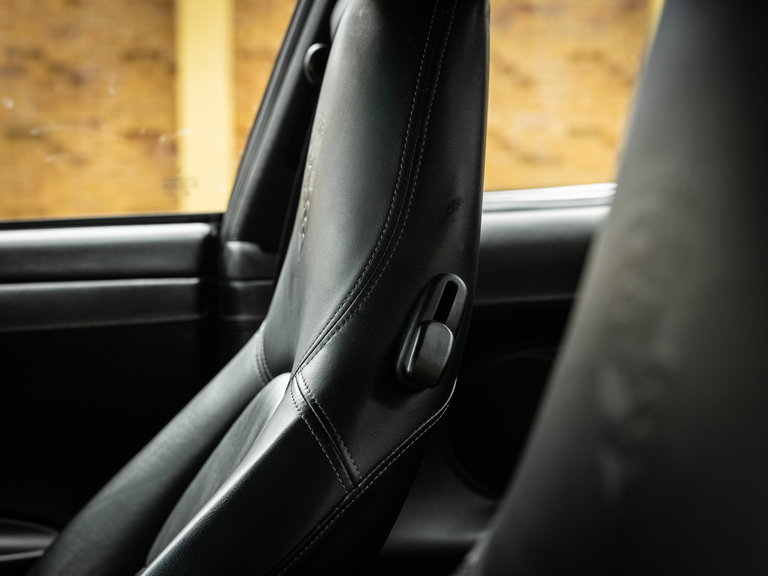 Porsche 996 Carrera 4