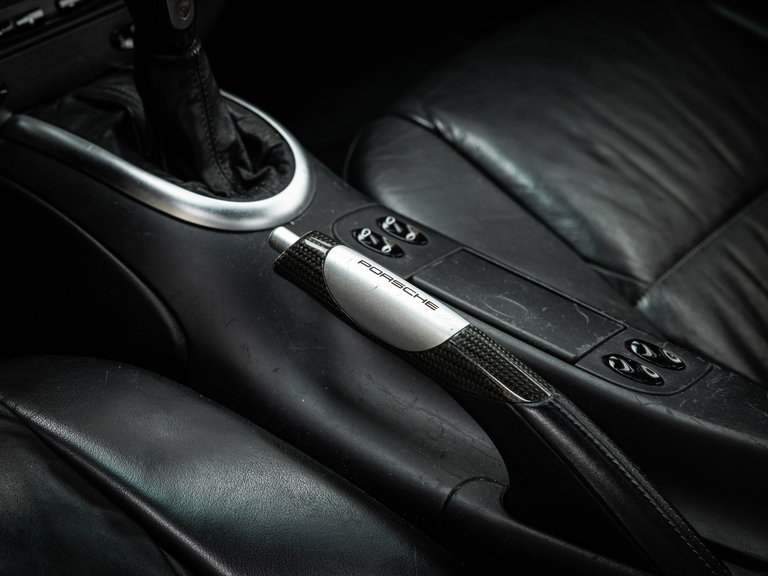 Porsche 996 Carrera 4