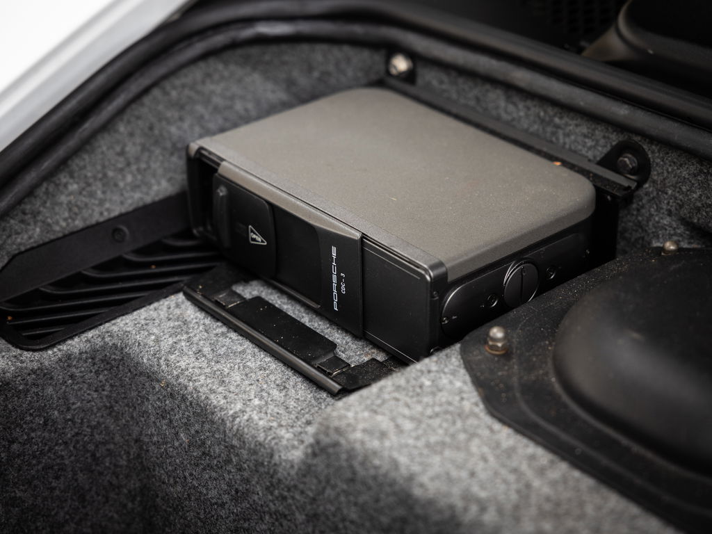 Porsche 996 Carrera 4