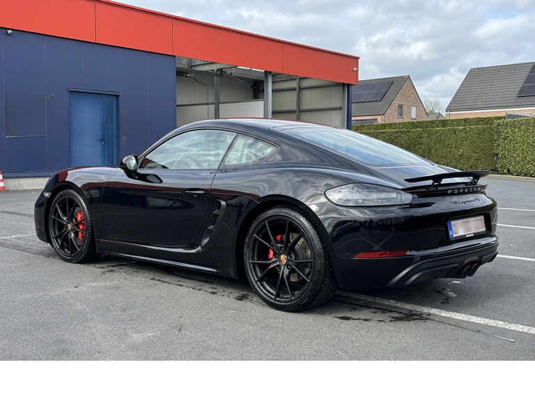 Porsche 718 Cayman GTS